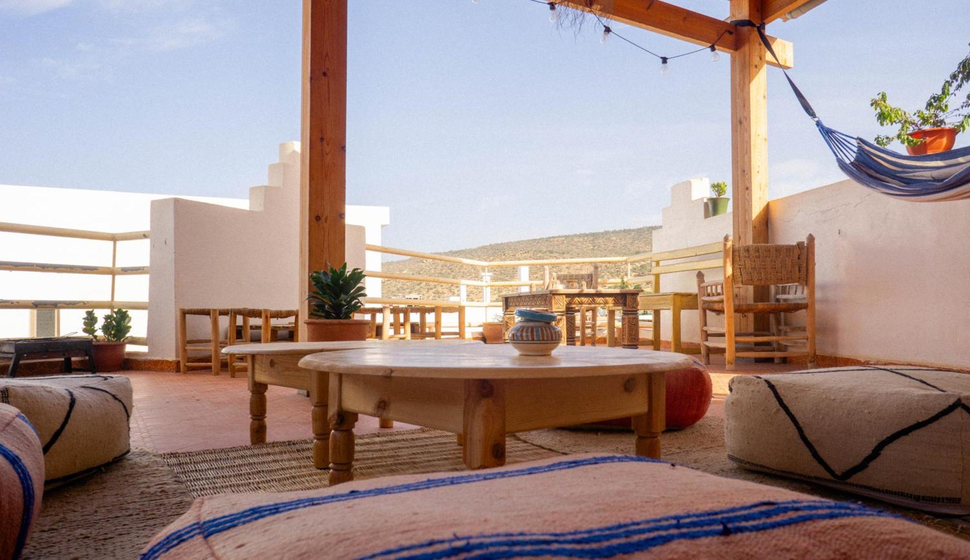 Arima Surf House Hostel Tamraght Bagian luar foto