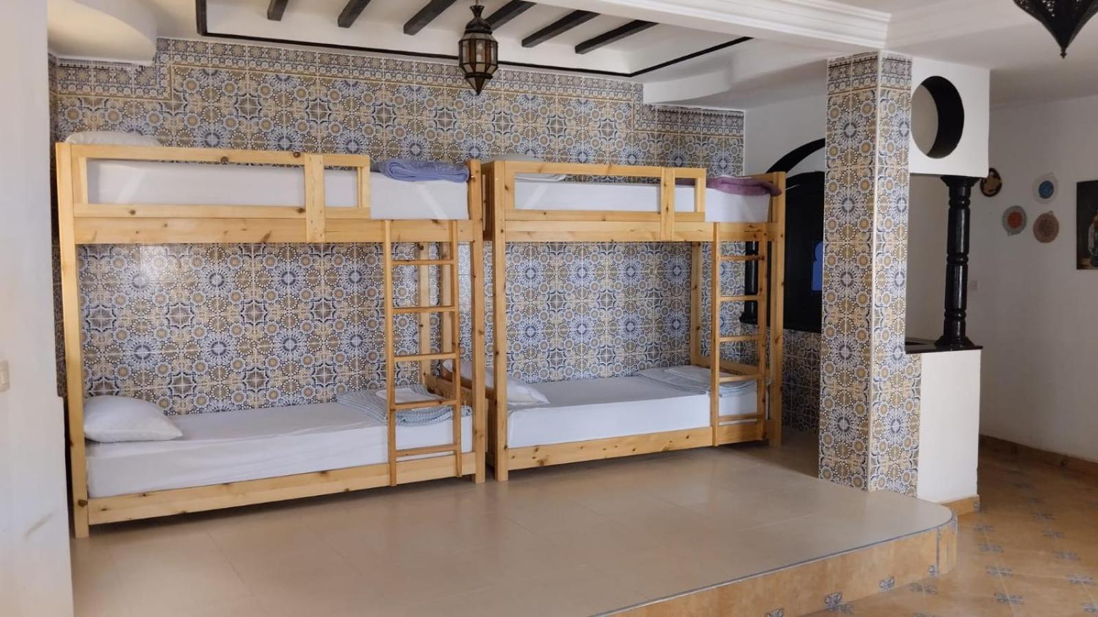 Arima Surf House Hostel Tamraght Bagian luar foto