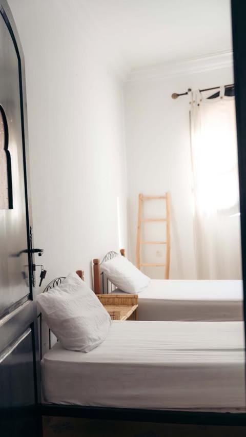 Arima Surf House Hostel Tamraght Bagian luar foto